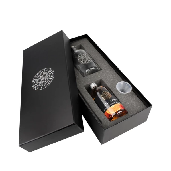 MYSTR5OV.jpg Gift Box con diffusore da 500 ml, fragranza Fiori d'Arancio & Vaniglia