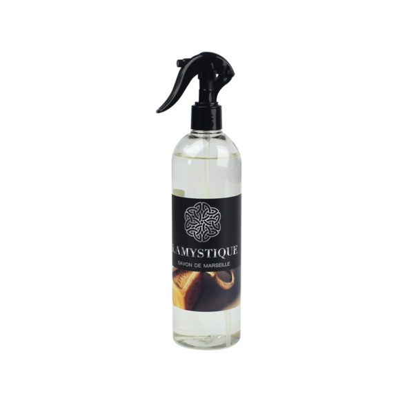 Spray perfumer for rooms and frabrics